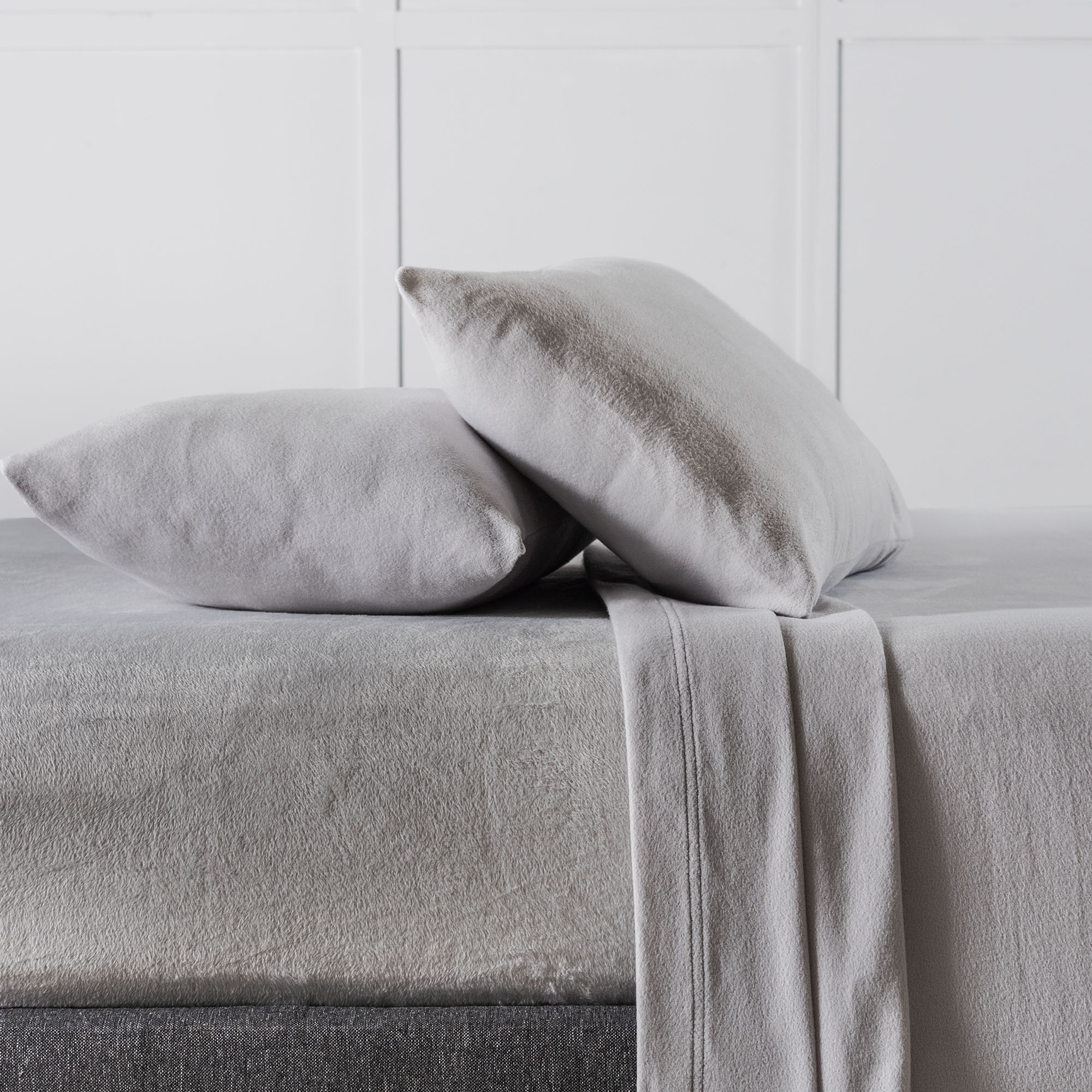 Sábanas Polar Gris - Image 3